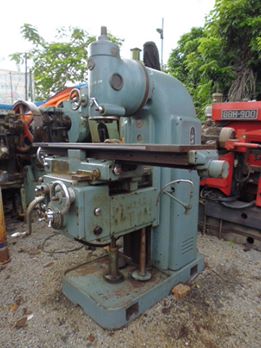 BÁN MÁY PHAY ĐỨNG NHẬT