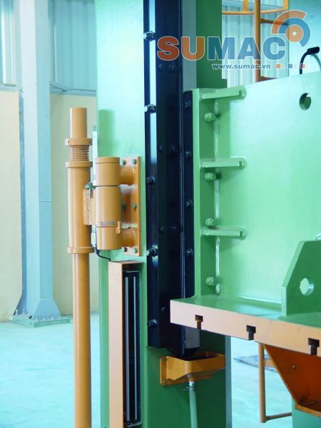 Máy ép thủy lực 500T