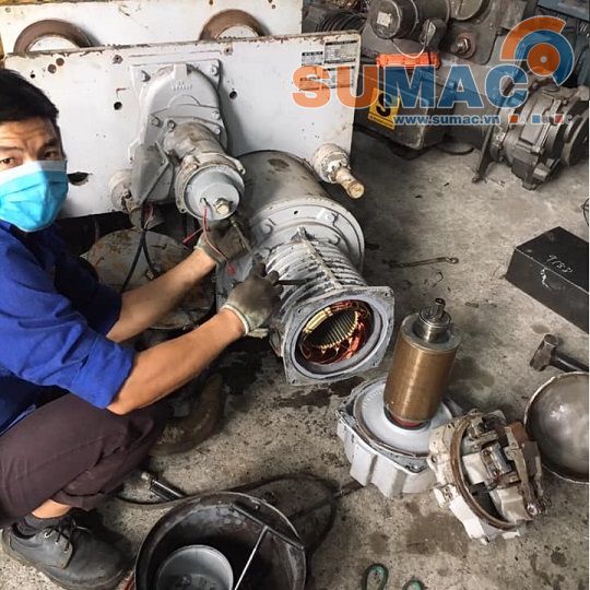 Cẩu 7.5 tấn Nhật bãi