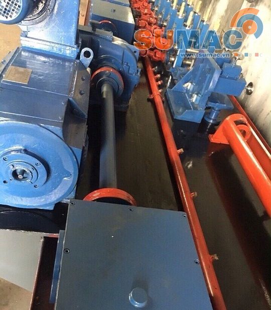 dây truyền máy cán ống