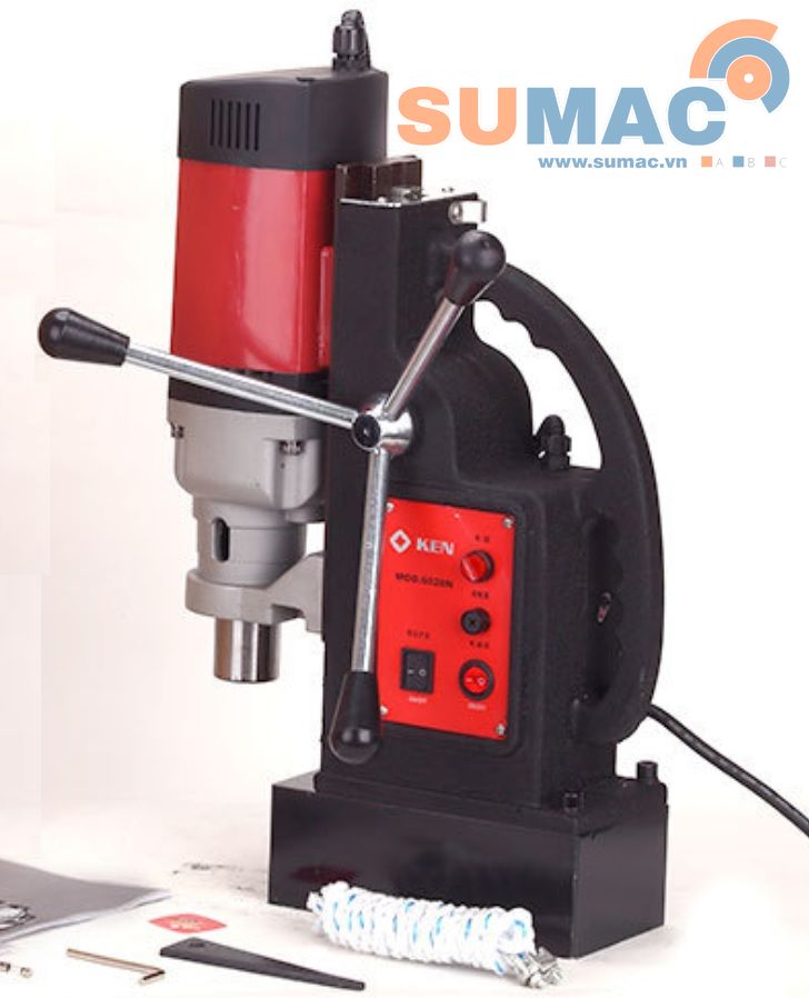 Lực khoan 13800N