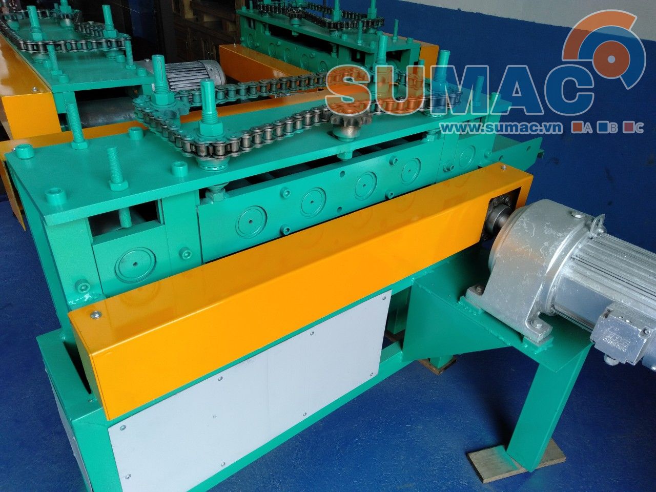 may-nan-thang-ton-metal-sheet-straightening-machine