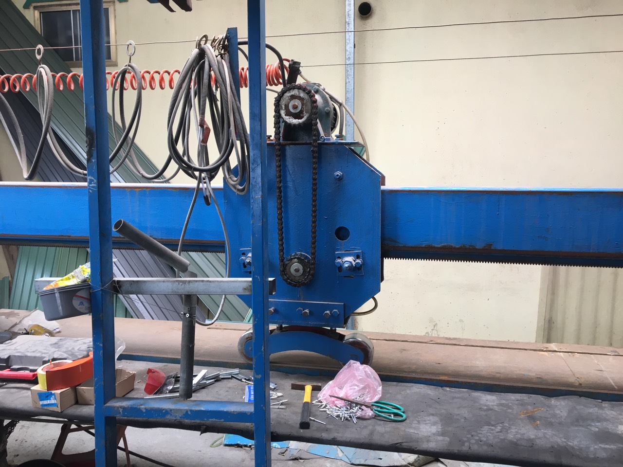 Thanh lý máy cửa cuốn