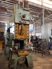 máy đột dập