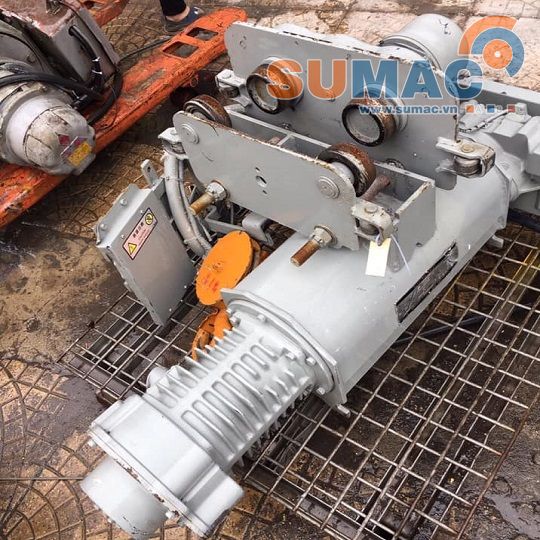 Palang 1 tấn Mitsubishi - Nhật