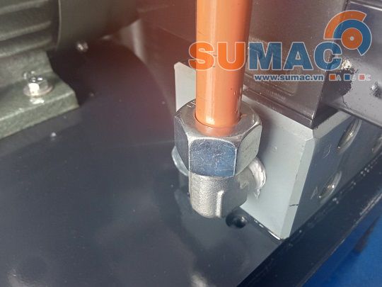 ống đúc cứng thủy lực