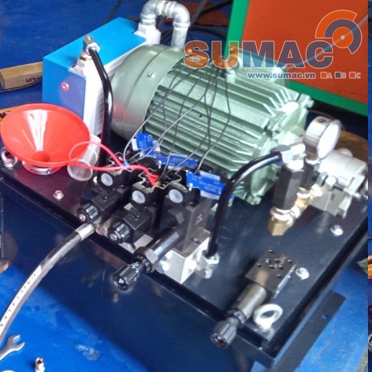 Kiểm tra hoạt động bộ nguồn thủy lực