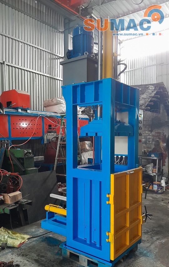 máy thủy lực
