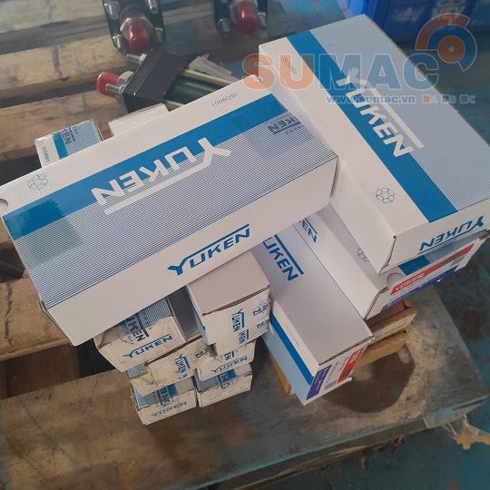 Van điện từ thủy lực yuken DSG-01-3C6-A220