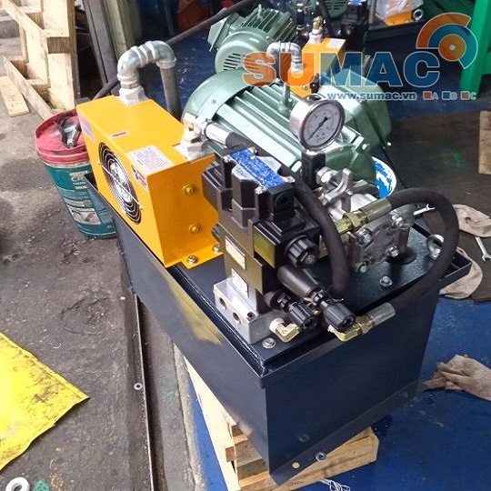 Bộ nguồn thủy lực 4KW ,động cơ cốt âm vihem