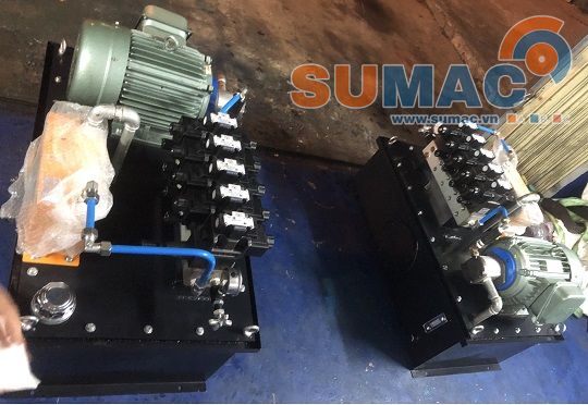 giá bộ nguồn thủy lực điều khiển 4 xi lanh thủy lực