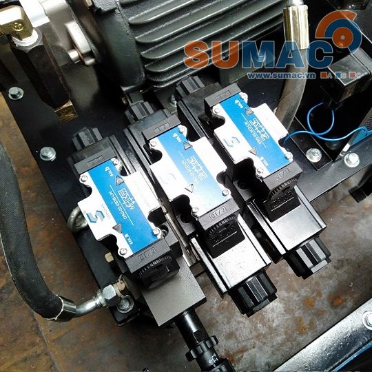 Bộ nguồn thủy lực 3.7kw cung cấp cho khách tại Hưng Yên