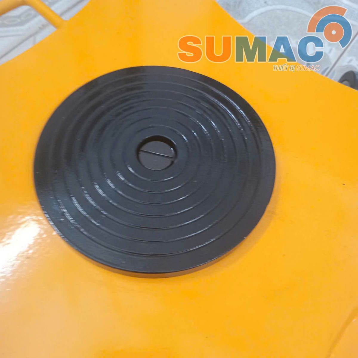 rùa chuyển hàng xuay 6 tấn