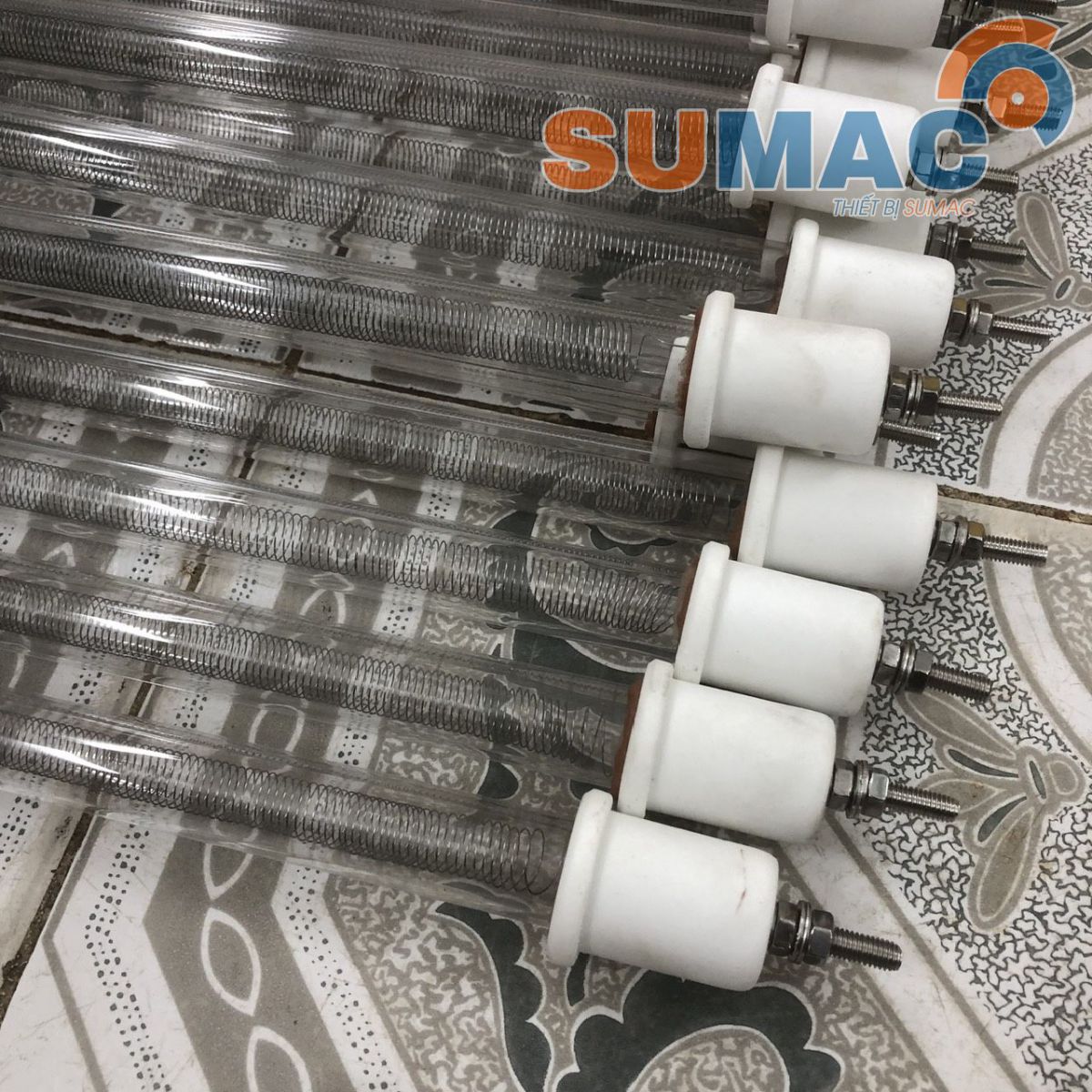 bong-den-say-thach-anh-300mm