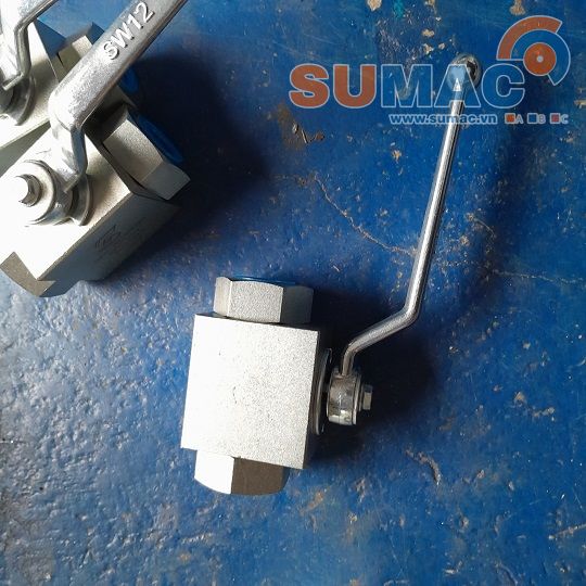 khóa 2 ngả thủy lực