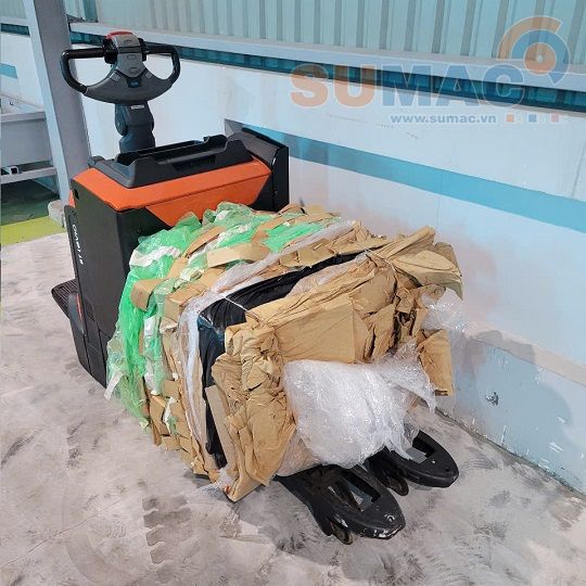 máy ép giấy phế liệu