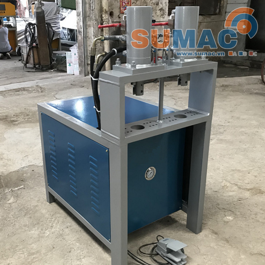 máy đột dập thủy lực đa năng