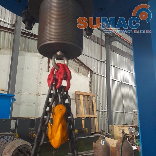 máy ép thủy lực