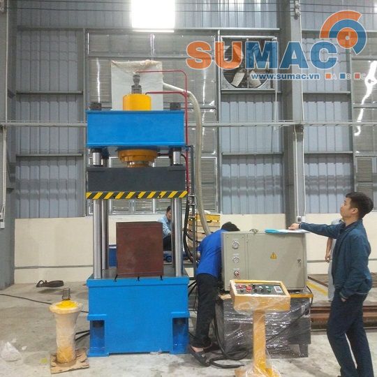 máy ép thủy lực 4 trụ