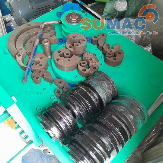 máy uốn hoa văn mỹ thuật