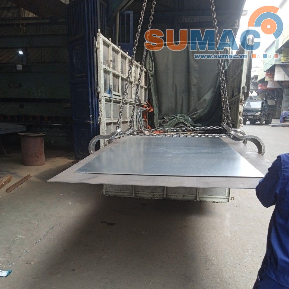 Móc ngáo cẩu tôn tấm