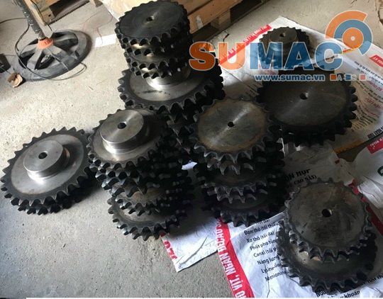 Nhông xích công nghiệp