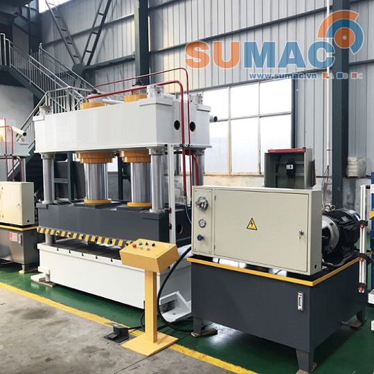 máy ép thủy lực 200 tấn