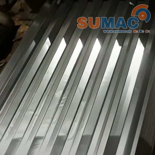 Ứng dụng của tôn sóng inox trong xử lý nước thải