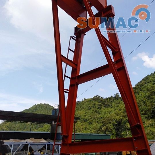 Cổng trục 5 tấn