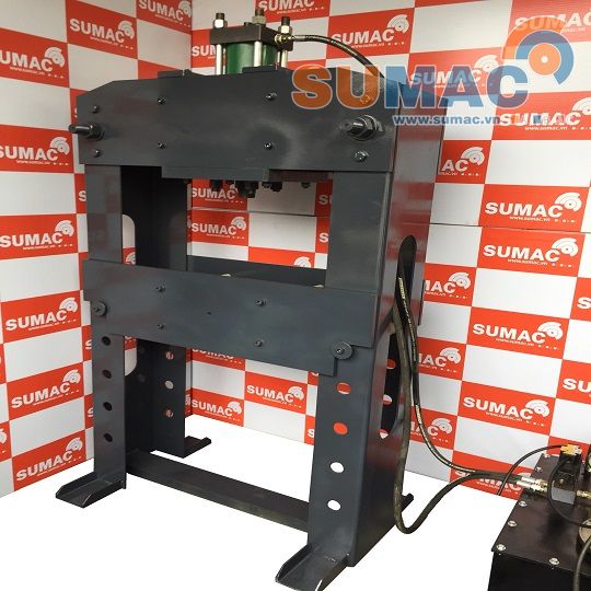 may-ep-thuy-luc-chu-h-hydraulic-press-machine