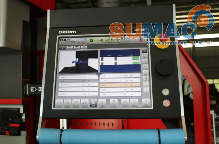 Màn hình điều khiển của máy chấn tôn thủy lực cnc