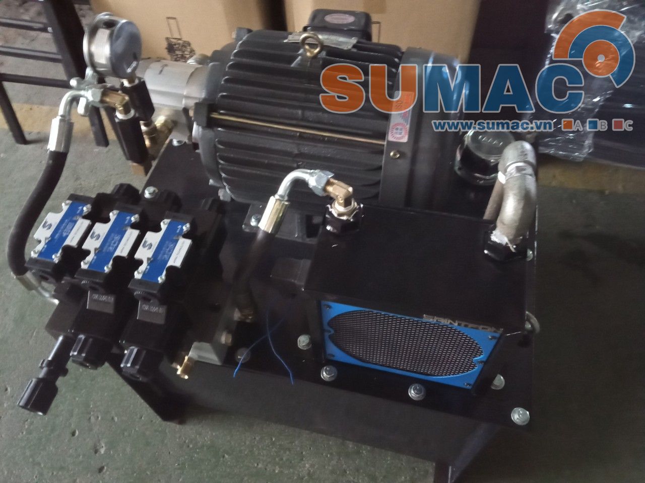 Giao hàng bộ nguồn thủy lực 3.7kw 2 van điện