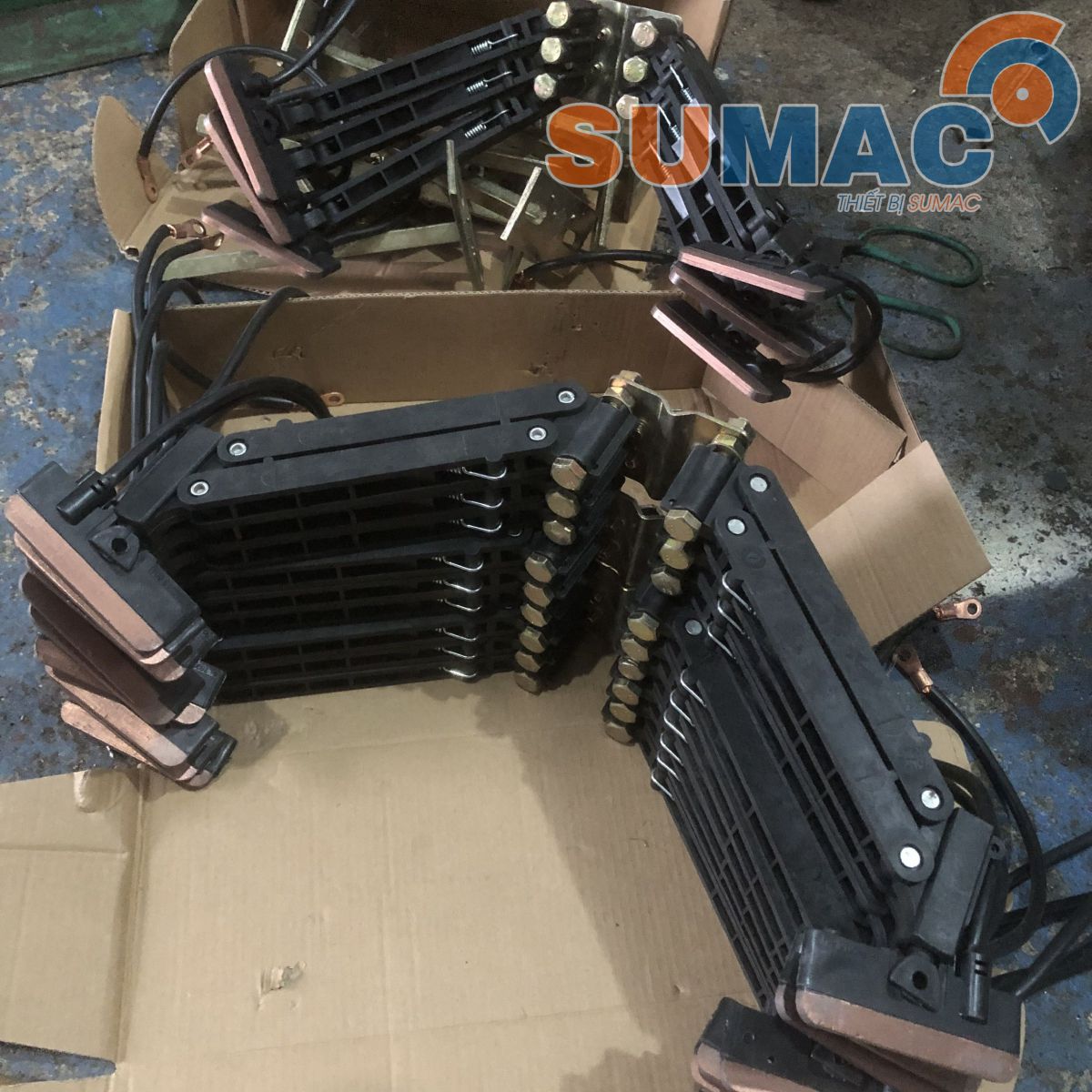 choi-dien-cau-truc-tay-lay-dien-4p-60a