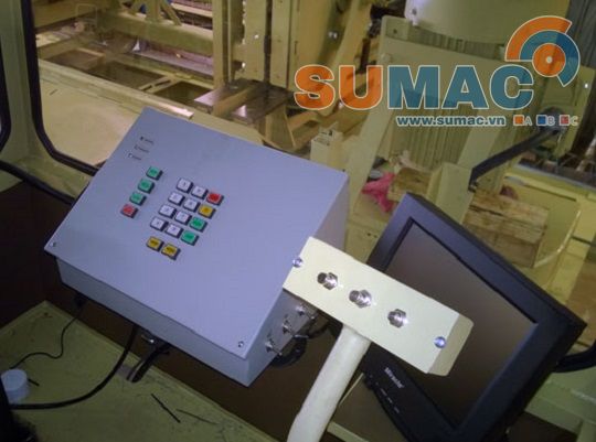 hệ thống điều khiển tự động - máy xẻ gỗ tự động