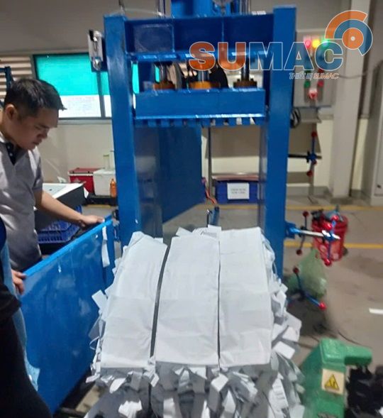 Máy ép giấy phế liệu dạng đứng – Mini / nhỏ
