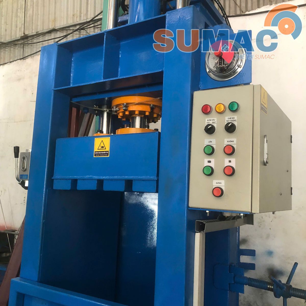 van hanh may ep kien phe lieu thuy luc