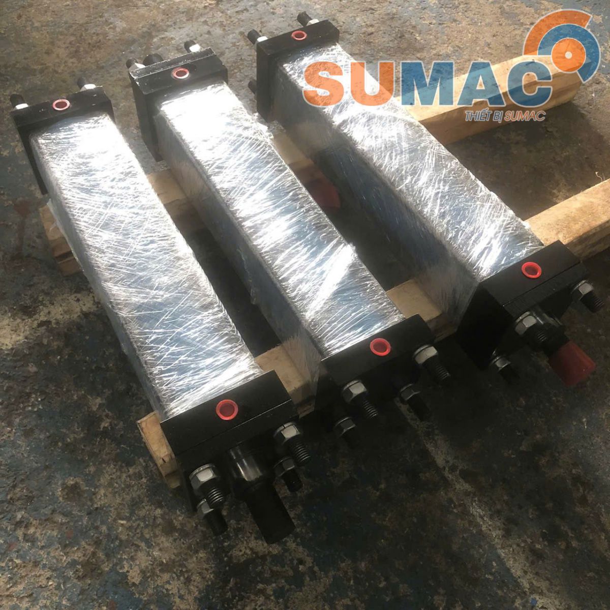 xi-lanh-thuy-luc-vuong-100-hanh-trinh-400mm