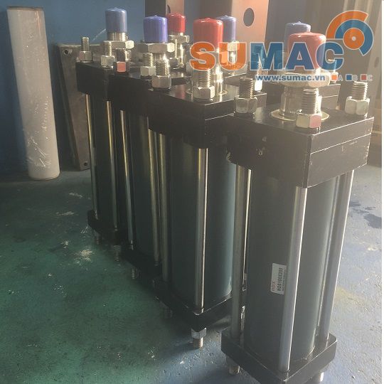 Xilanh thủy lực 100 sử dụng ty inox cho môi trường làm việc đặc biệt
